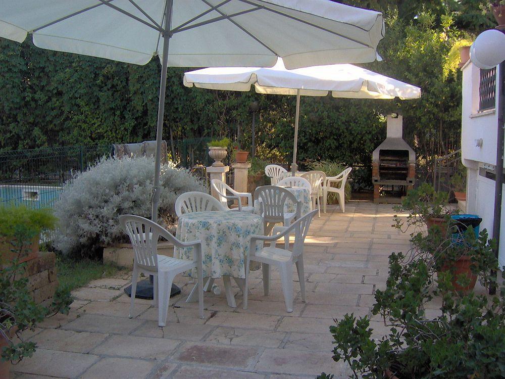 Bed & Breakfast Santa Fara Бари Екстериор снимка