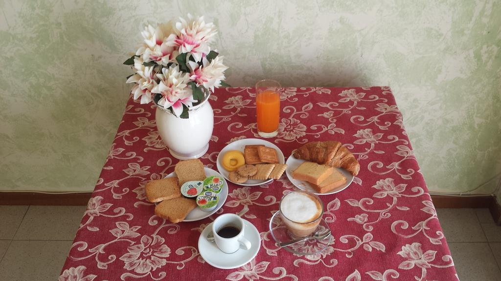 Bed & Breakfast Santa Fara Бари Екстериор снимка
