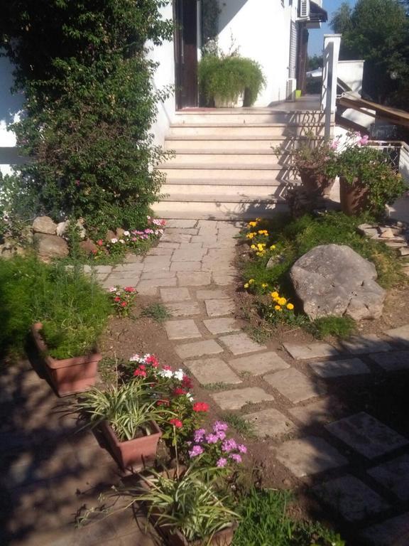 Bed & Breakfast Santa Fara Бари Екстериор снимка