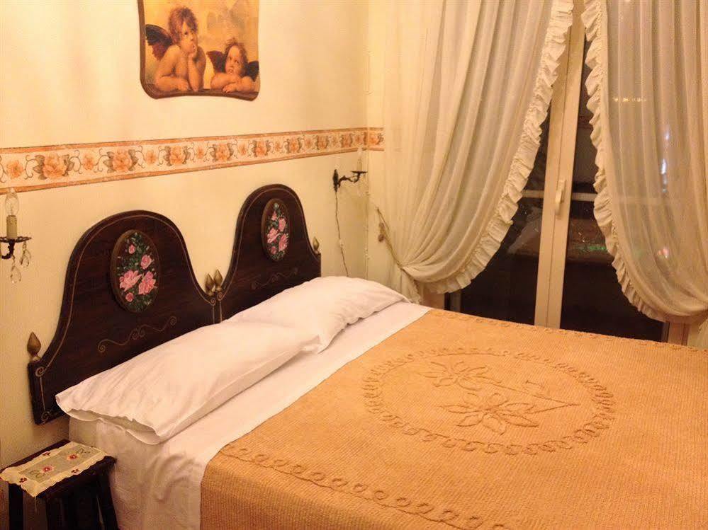 Bed & Breakfast Santa Fara Бари Екстериор снимка