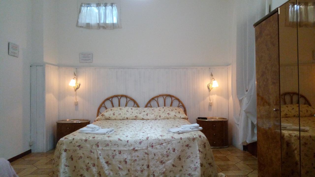Bed & Breakfast Santa Fara Бари Екстериор снимка