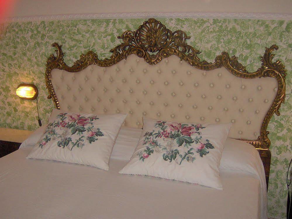 Bed & Breakfast Santa Fara Бари Екстериор снимка