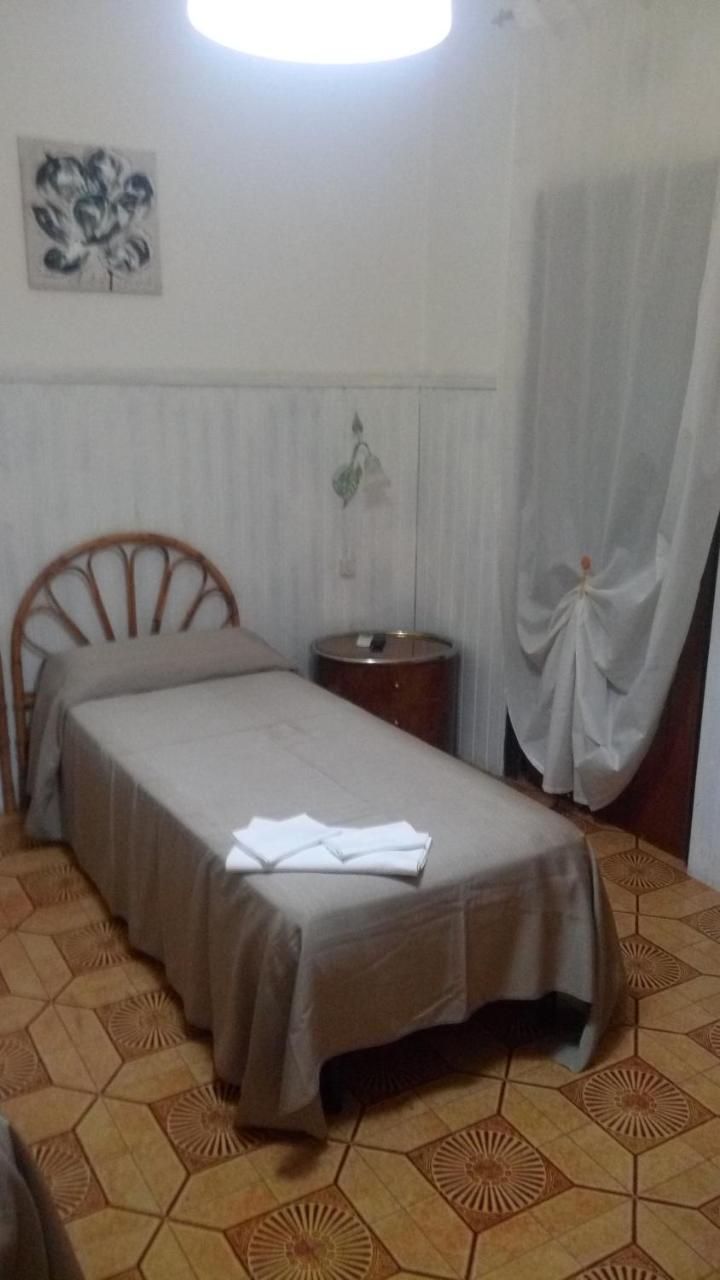 Bed & Breakfast Santa Fara Бари Екстериор снимка